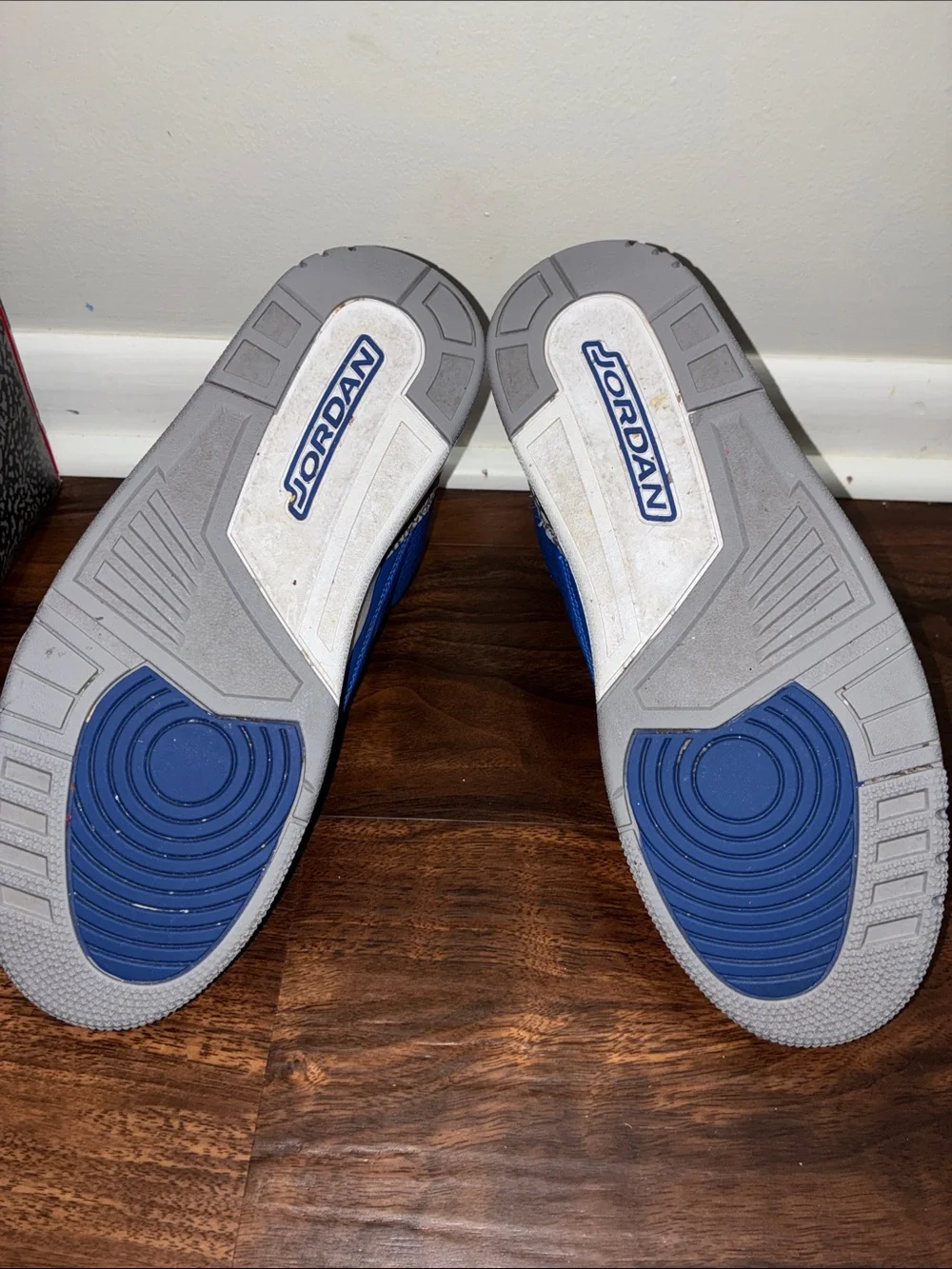 Jordan bold royal